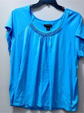Earth Angels Blue Short Sleeve Top with Crocheted Neckline, Size 2X
